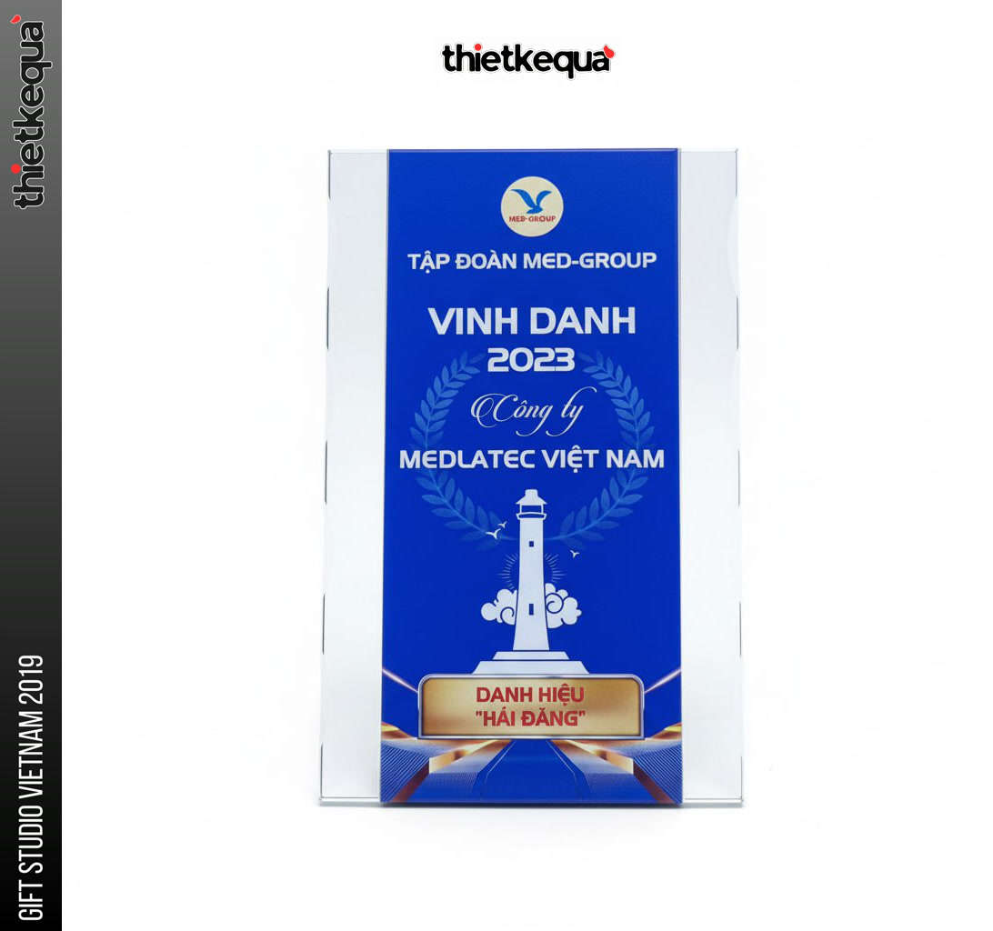 Kỷ niệm chương pha lê nền xanh thiết kế biểu tượng hải đăng nổi bật - Ảnh 2