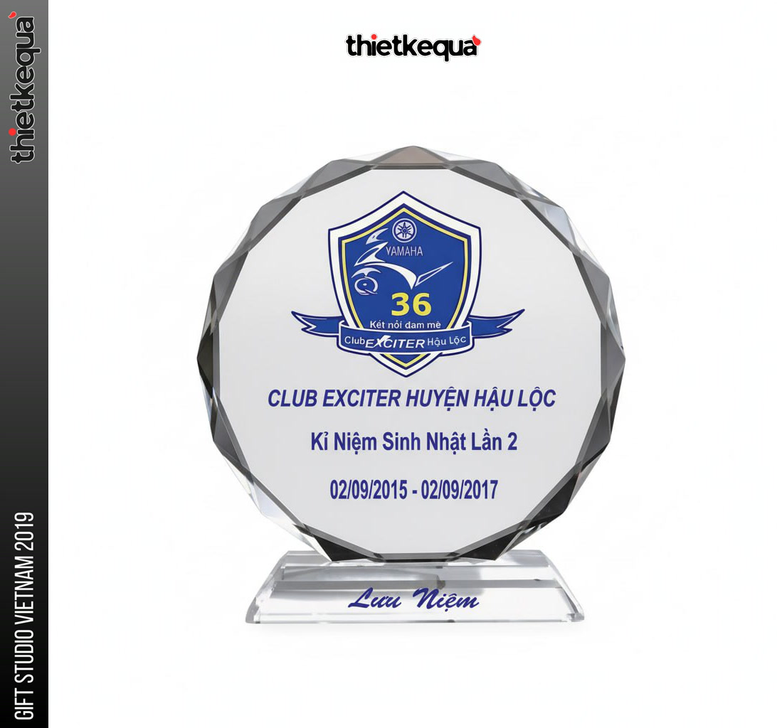 Kỷ niệm chương pha lê hình tròn vát cạnh in logo CLB Exciter kỷ niệm sinh nhật theo yêu cầu - Ảnh 2