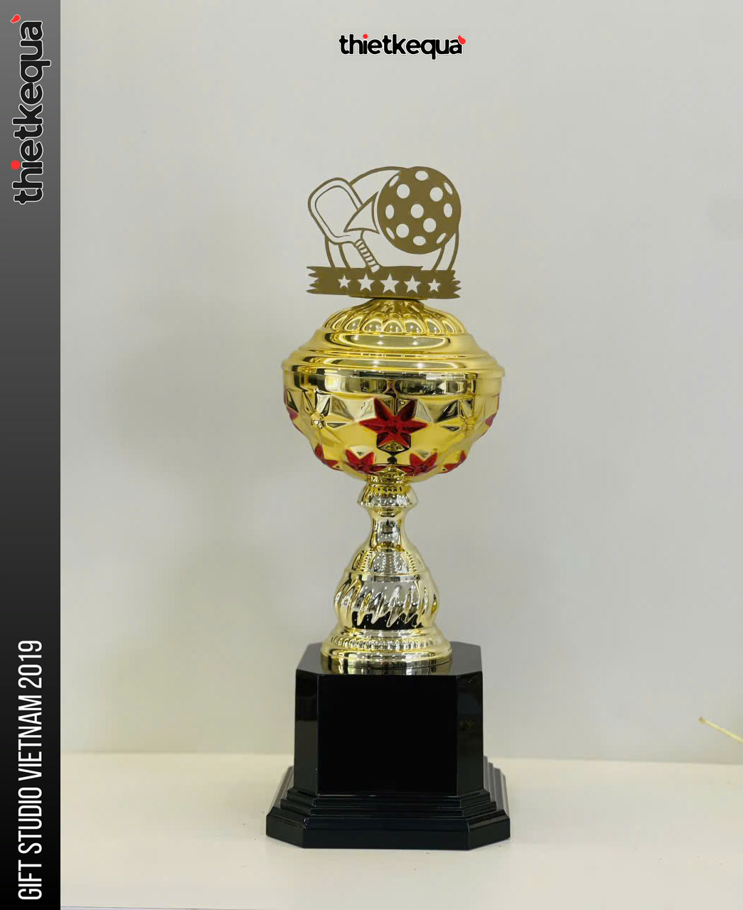 Một số mẫu cup vàng mới năm 2026 cho nhà vô địch giải đấu thể thao pickleball - Ảnh 3