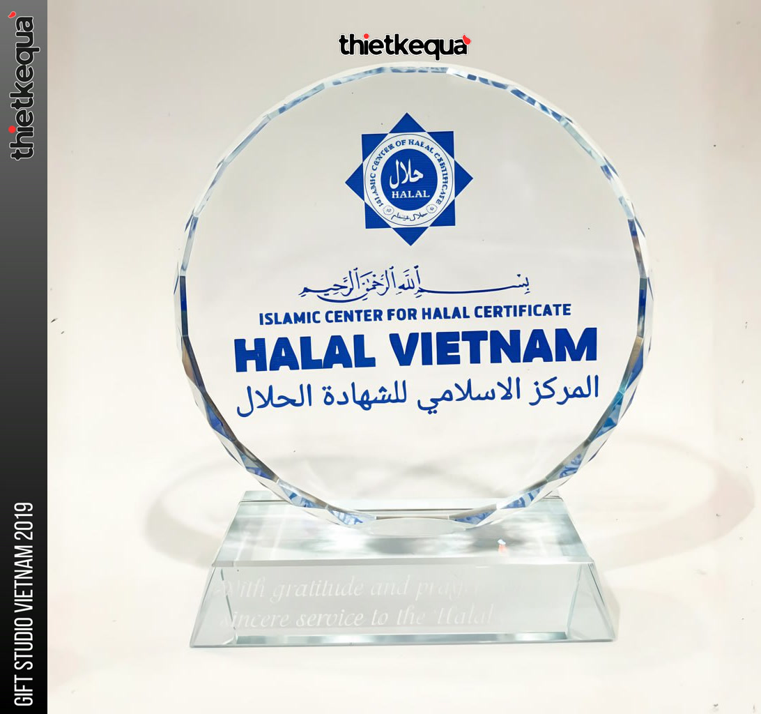 Kỷ niệm chương pha lê HALAL Vietnam chứng nhận tiêu chuẩn Halal - Ảnh 2