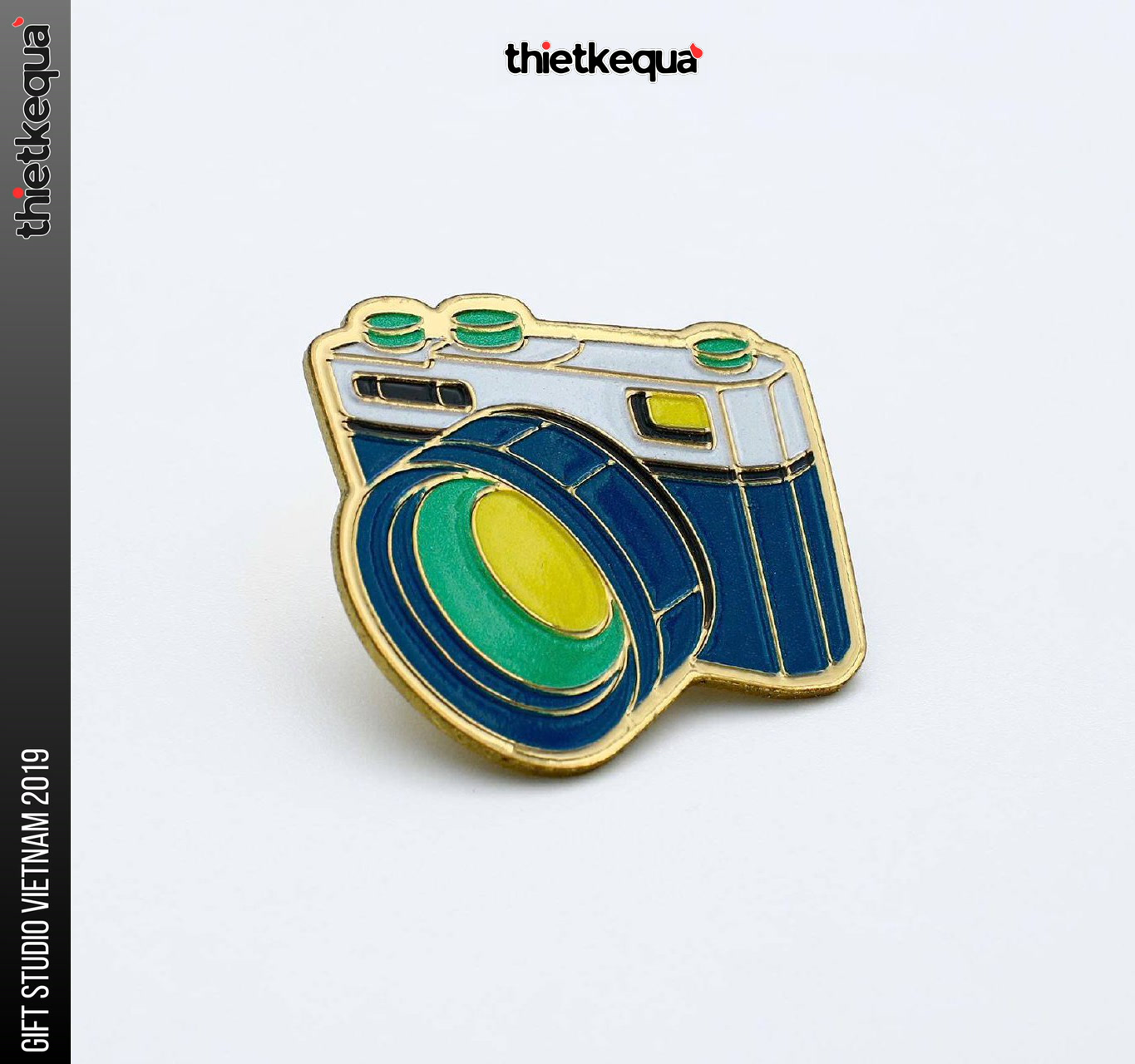 Pin cài áo hình Máy Ảnh