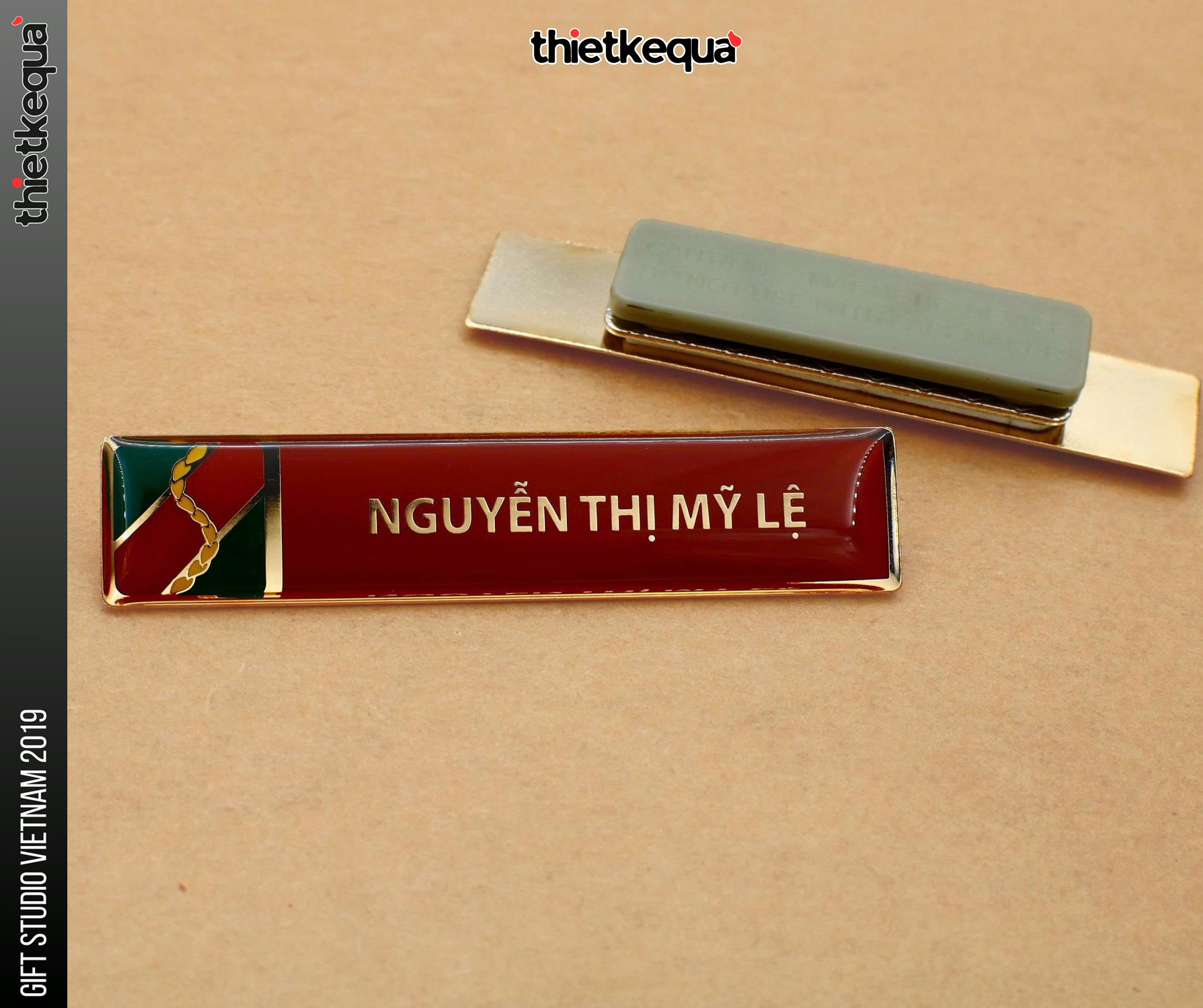 Làm bảng tên nhân sự cho ngân hàng Agribank