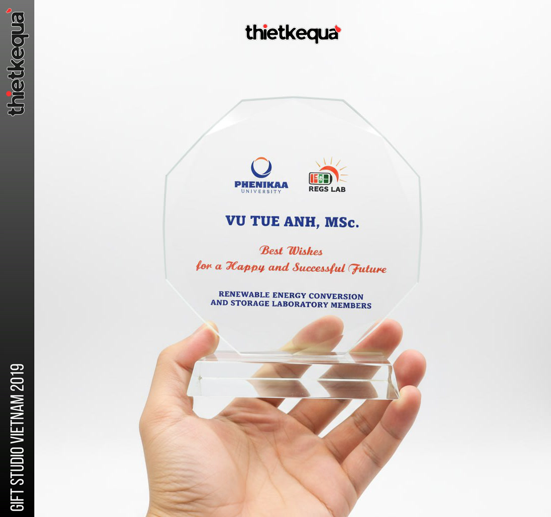 Cúp pha lê vinh danh Phenikaa University và REGS Lab - Ảnh 3