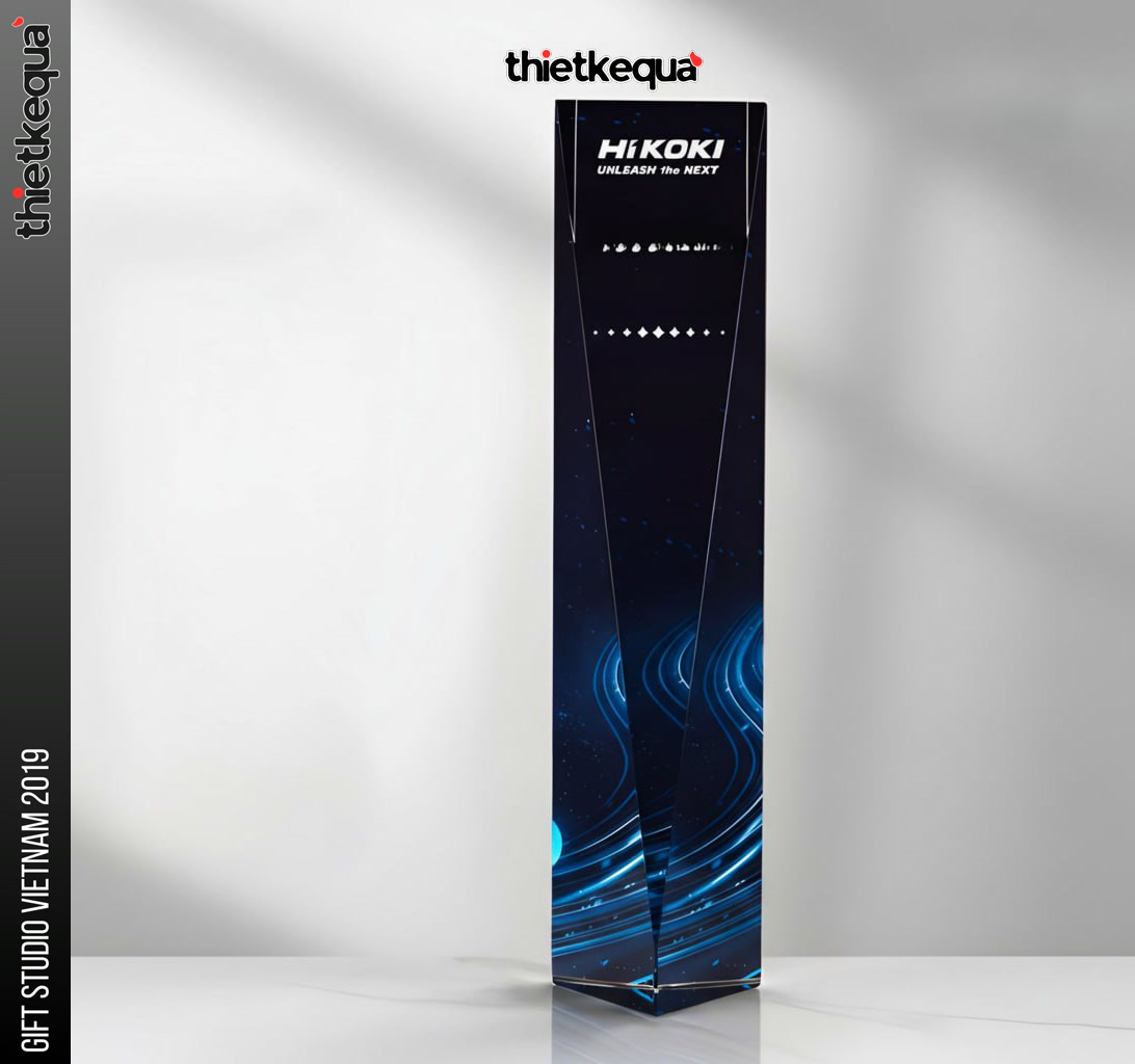 Cúp pha lê vinh danh HiKOKI - Unleash the Next phối màu Galaxy xanh đen cao cấp