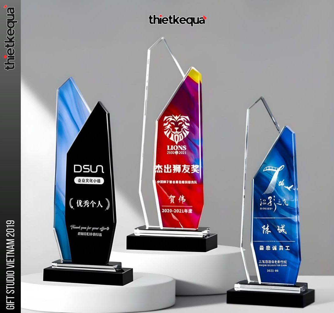 Cúp pha lê đa giác phối màu hiện đại nhiều phiên bản khác nhau theo yêu cầu - Ảnh 2