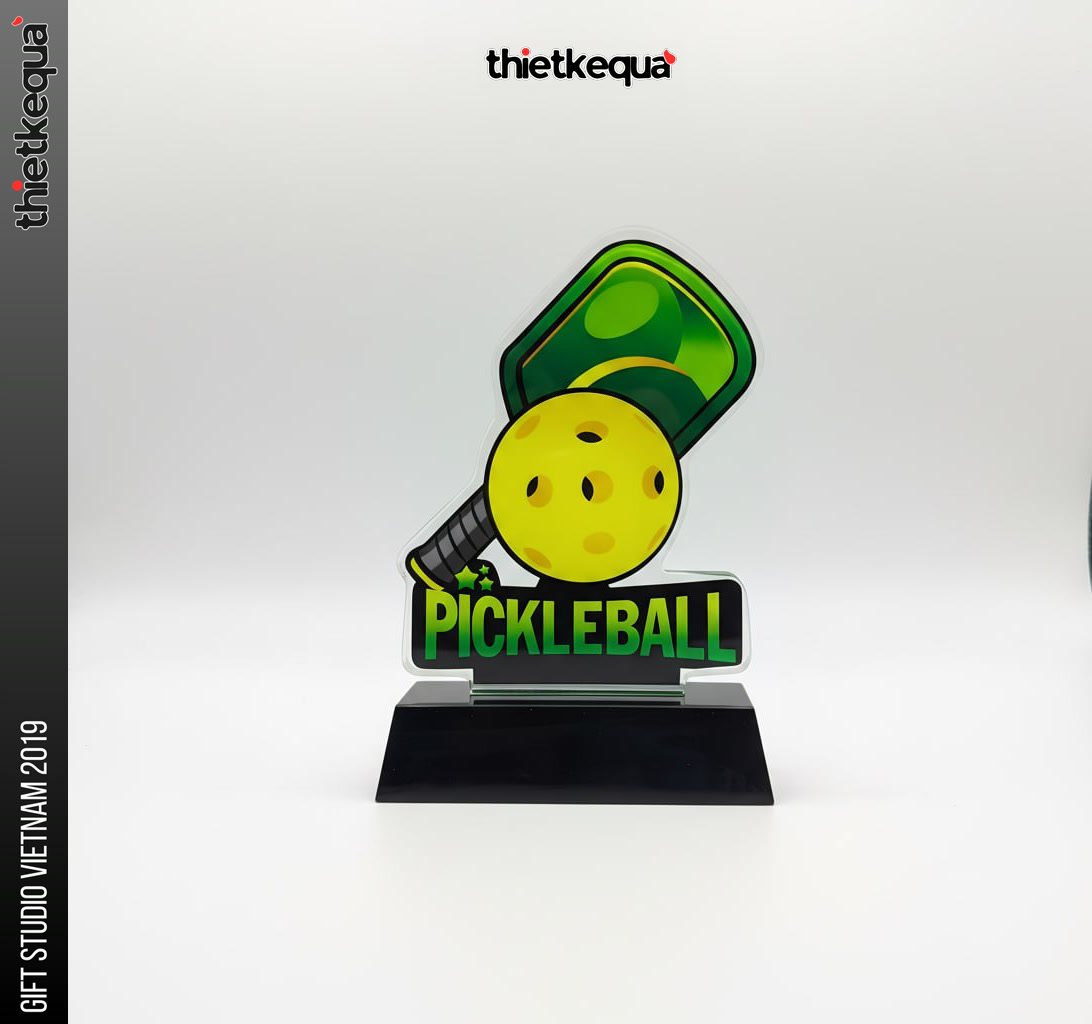 Kỷ niệm chương pickleball thiết kế hình vợt và bóng in màu nổi bật - Ảnh 2