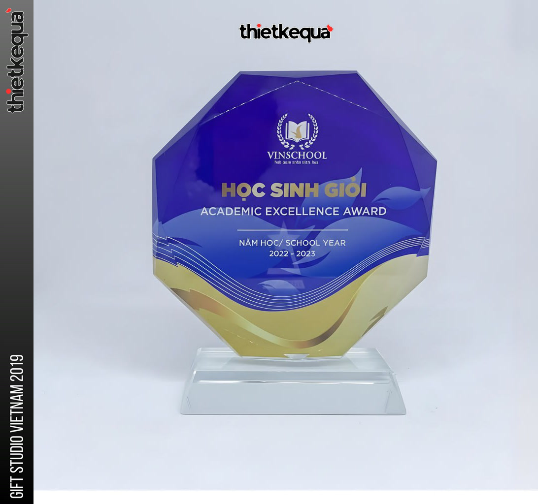 Kỷ niệm chương pha lê bát giác vinh danh học sinh giỏi thiết kế hiện đại in khắc theo yêu cầu - Ảnh 2