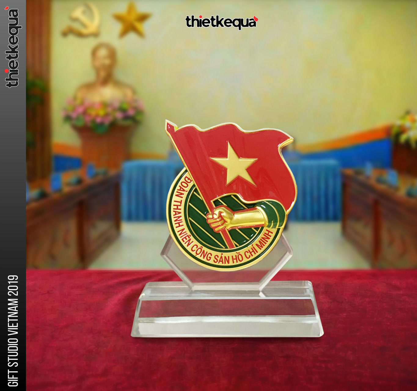Kỷ Niệm Chương Pha Lê Đoàn Thanh Niên Cộng Sản Hồ Chí Minh - Ảnh 3