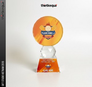 Cúp pha lê giải nhì Pickleball Tuấn Anh J Tour 2025