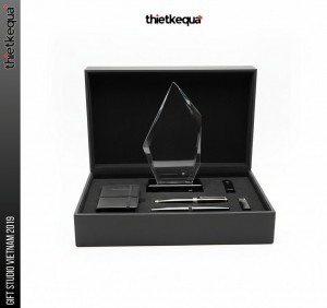 Cúp pha lê ngọn lửa trong suốt cao cấp