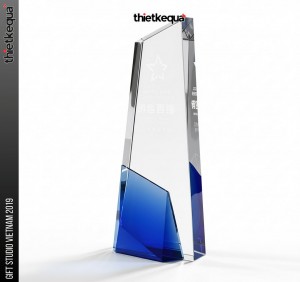 Cúp pha lê vát chéo phối xanh dương hiện đại thiết kế theo yêu cầu khách hàng