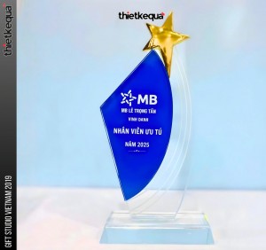 Cúp Pha Lê Vinh Danh công ty MB