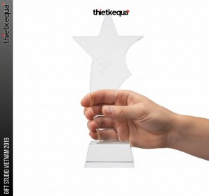 Cúp pha lê vinh danh Ngôi Sao Cách Điệu trong suốt cao cấp