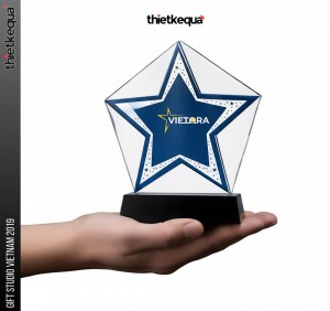 Cúp pha lê vinh danh ngôi sao Vietora phối màu xanh dương cao cấp