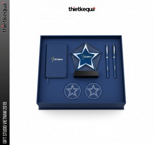 Cúp pha lê vinh danh ngôi sao Vietora phối màu xanh dương cao cấp