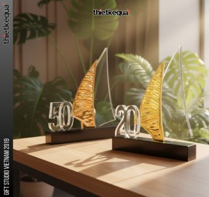 Cúp Vinh Danh Hình Cánh Thuyền kỷ niệm thành lập Tập đoàn và công ty thành viên