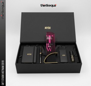 Cúp Vinh Danh International Fashion Week 2026