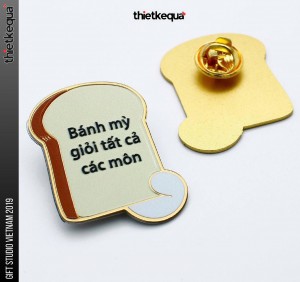 Đặt Huy Hiệu Bánh Mỳ Trí Nhớ